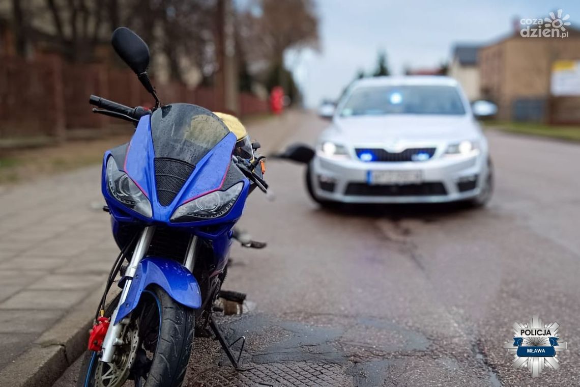 Wypadek motorowerzysty pod Mławą