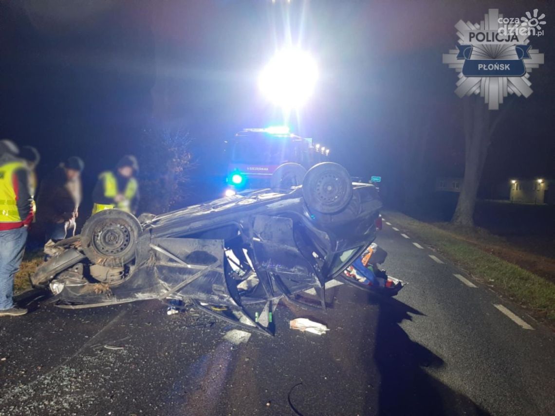 Wypadek w powiecie płońskim - 21-latek w ciężkim stanie trafił do szpitala