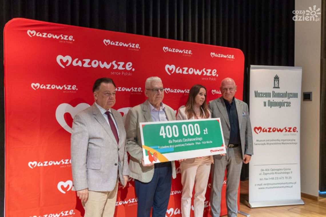 Zabytki, drogi i nowe autobusy. 6 milionów złotych dla regionu ciechanowskiego 