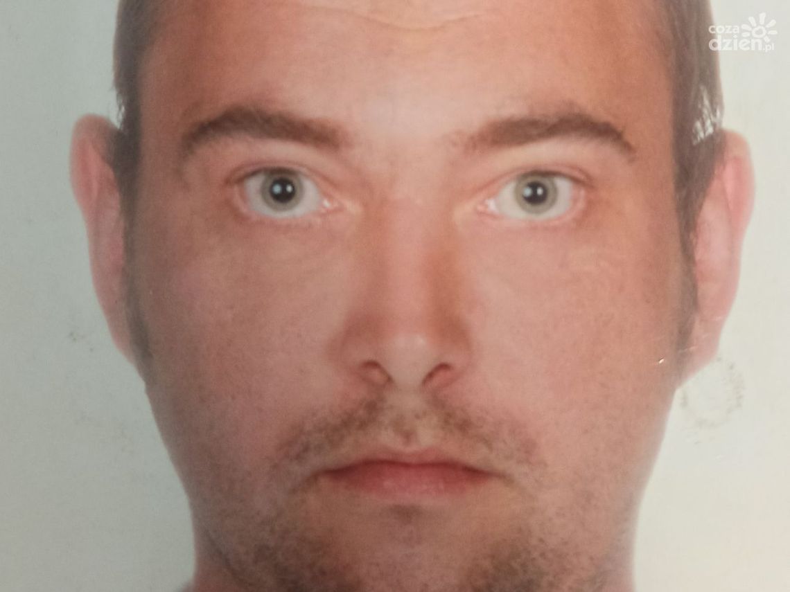 Zaginął Damian Łoniewski, poszukuje go policja z Płońska. Ostatnio był w Rudzie Śląskiej