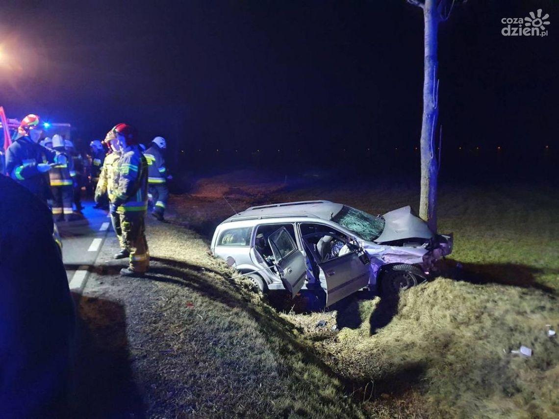Zakrapiany walentynkowy wieczór zakończony wypadkiem w Mchówku