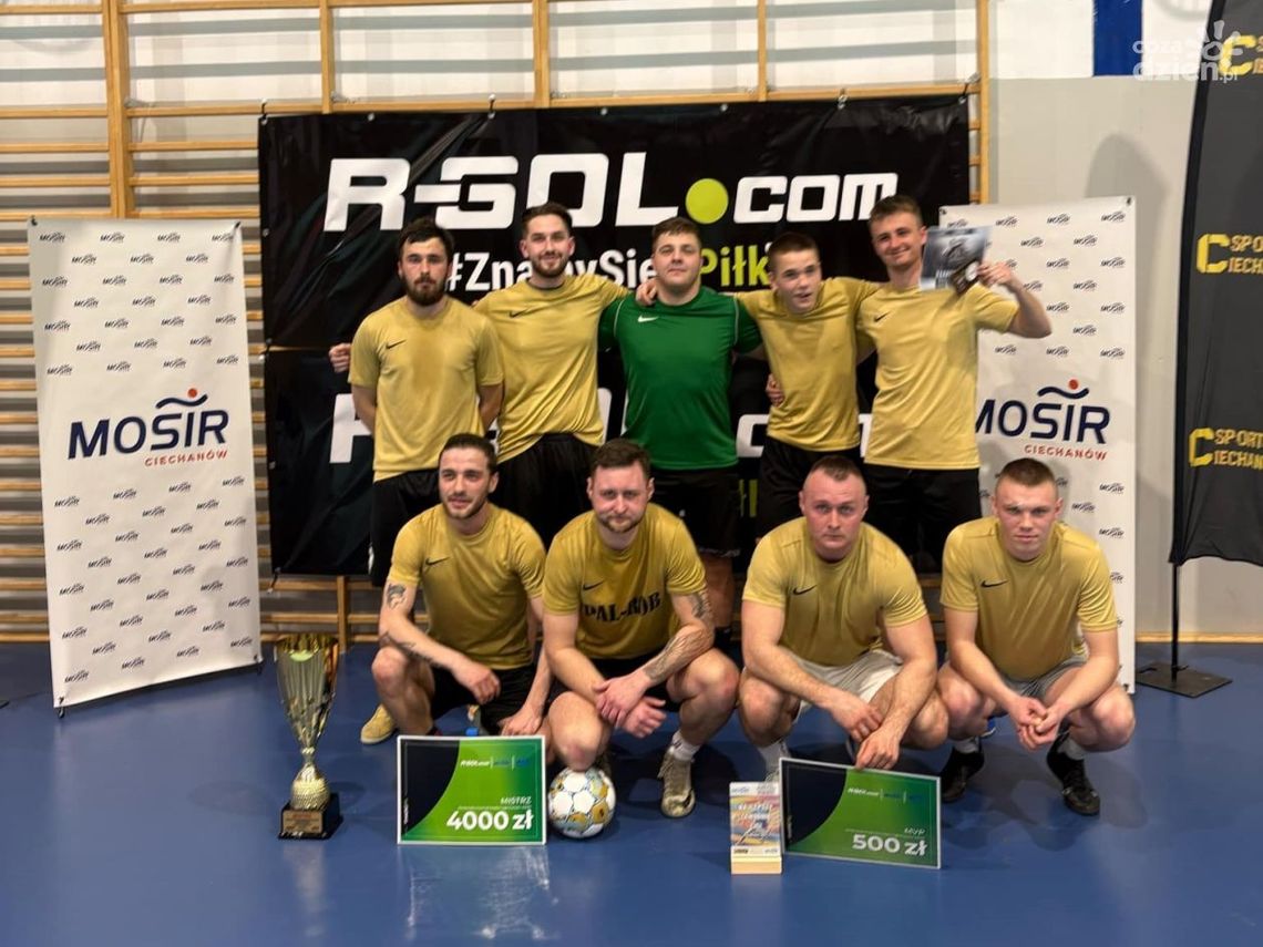 Znamy zwycięzców Amatorskiej Ciechanowskiej Ligi Futsalu 2024/2025 