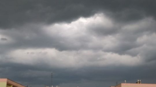Niespokojne niebo nad Ciechanowem (zdjęcia)