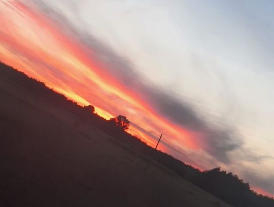Epicki wschód słońca nad Ciechanowem