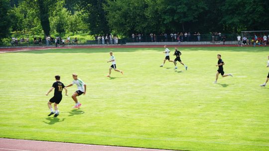 Fani oblegli Quebonafide