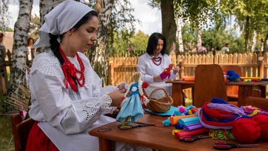 Żniwa w skansenie w Sierpcu. Zobacz, jak pracowano na wsi sto lat temu!