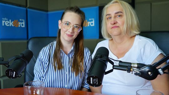 Danuta Krześniak i Justyna Cieszyńska w studiu Radia Rekord