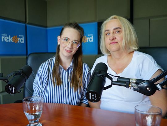 Danuta Krześniak i Justyna Cieszyńska w studiu Radia Rekord