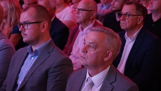 Uroczysta gala z okazji 10-lecia Szpitala Powiatowego Gajda-Med w Pułtusku i otrzymania tytułu profesora jego prezesa