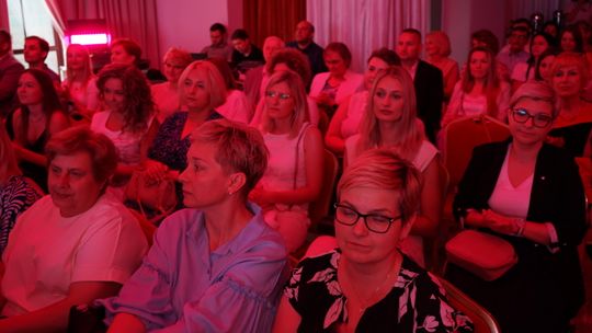 Uroczysta gala z okazji 10-lecia Szpitala Powiatowego Gajda-Med w Pułtusku i otrzymania tytułu profesora jego prezesa