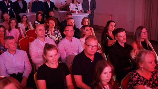 Uroczysta gala z okazji 10-lecia Szpitala Powiatowego Gajda-Med w Pułtusku i otrzymania tytułu profesora jego prezesa