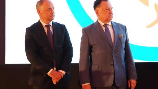 Uroczysta gala z okazji 10-lecia Szpitala Powiatowego Gajda-Med w Pułtusku i otrzymania tytułu profesora jego prezesa