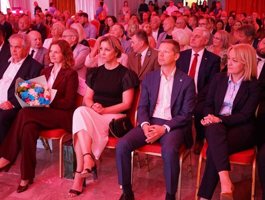 Podwójny triumf w Pułtusku: Jubileusz szpitala powiatowego Gajda-Med i profesura dla jego twórcy