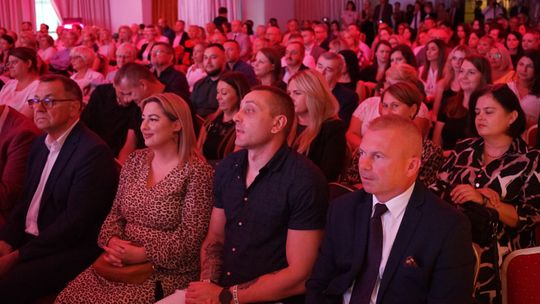 Szpital w Pułtusku świętuje Uroczysta gala z okazji 10-lecia Szpitala Powiatowego Gajda-Med w Pułtusku i otrzymania tytułu profesora jego prezesa