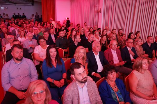 Szpital w Pułtusku świętuje Uroczysta gala z okazji 10-lecia Szpitala Powiatowego Gajda-Med w Pułtusku i otrzymania tytułu profesora jego prezesa