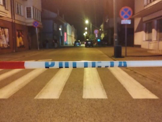Mężczyzna (nieoficjalnie) został postrzelony od tyłu