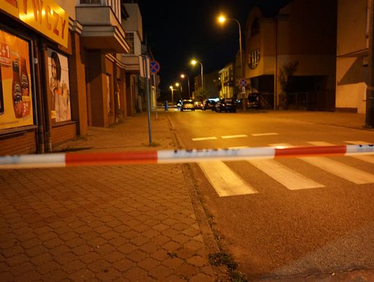 Mężczyzna (nieoficjalnie) został postrzelony od tyłu