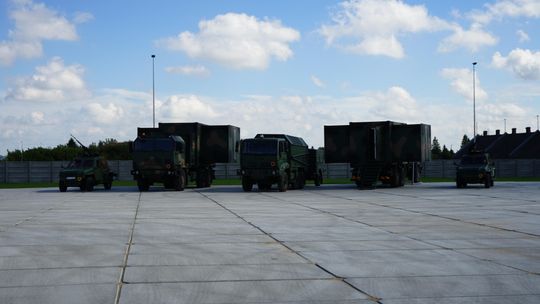 Uroczystość w 1 batalionie łączności w Ciechanowie