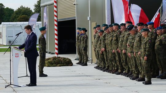 Uroczystość w 1 batalionie łączności w Ciechanowie