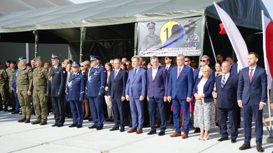 Uroczystość w 1 batalionie łączności w Ciechanowie