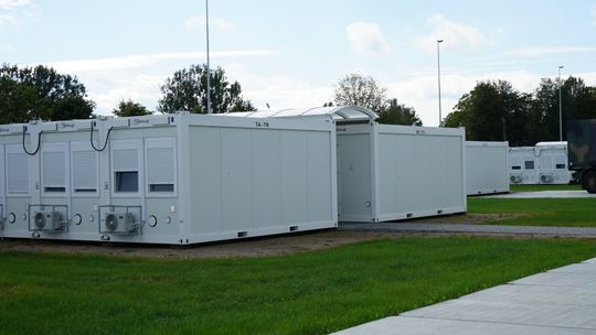 Uroczystość w 1 batalionie łączności w Ciechanowie