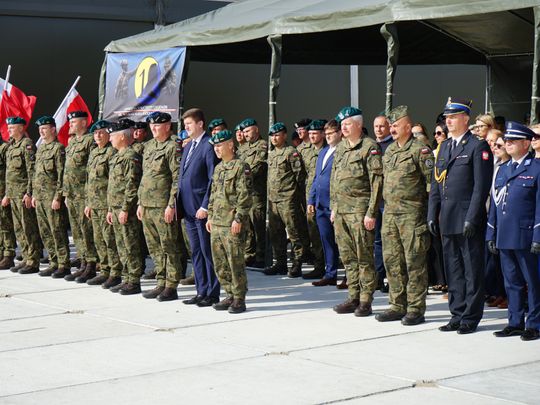Uroczystość w 1 batalionie łączności w Ciechanowie