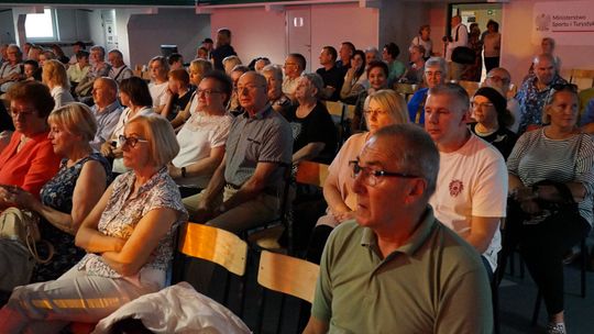 Zdjęcia z finałowego koncertu projektu "Tacy sami"