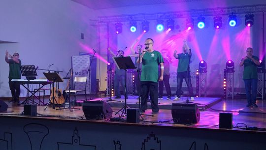 Zdjęcia z finałowego koncertu projektu "Tacy sami"