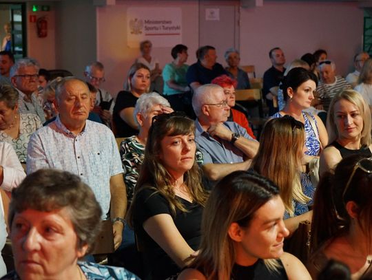 Zdjęcia z finałowego koncertu projektu "Tacy sami"