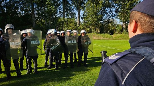 Zdjęcia z ćwiczeń Nieetatowych Oddziałów Prewencji