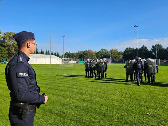 Zdjęcia z ćwiczeń Nieetatowych Oddziałów Prewencji