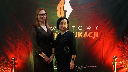 Powiatowy Dzień Edukacji 2025 w Ciechanowie Zdjęcia z gali Powiatowego Dnia Edukacji w Ciechanowie