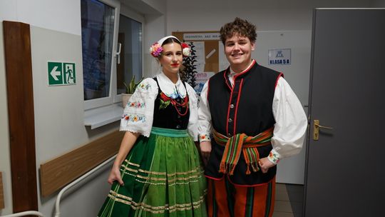 Powiatowy Dzień Edukacji 2025 w Ciechanowie Zdjęcia z gali Powiatowego Dnia Edukacji w Ciechanowie