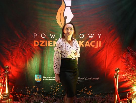 Zdjęcia z gali Powiatowego Dnia Edukacji w Ciechanowie