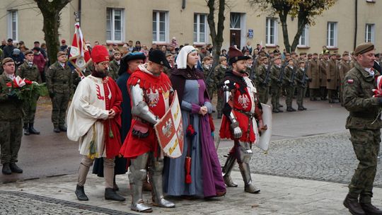 Zdjęcie z uroczystości niepodległościowych w Ciechanowie