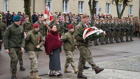 Zdjęcie z uroczystości niepodległościowych w Ciechanowie
