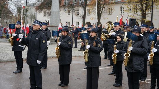 Zdjęcie z uroczystości niepodległościowych w Ciechanowie