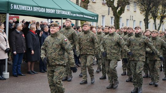 Zdjęcie z uroczystości niepodległościowych w Ciechanowie