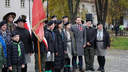 Zdjęcie z uroczystości niepodległościowych w Ciechanowie