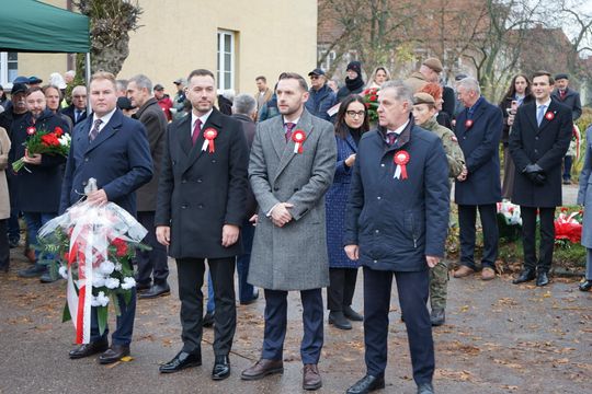 Zdjęcie z uroczystości niepodległościowych w Ciechanowie