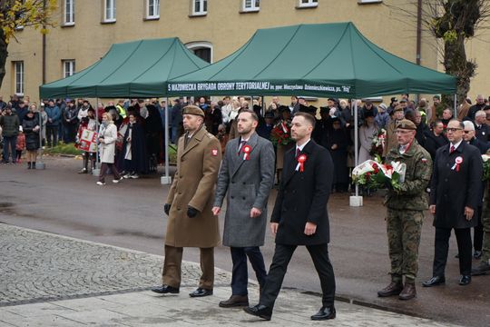 Zdjęcie z uroczystości niepodległościowych w Ciechanowie