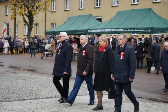 Zdjęcie z uroczystości niepodległościowych w Ciechanowie