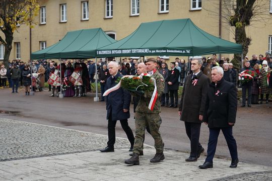 Zdjęcie z uroczystości niepodległościowych w Ciechanowie