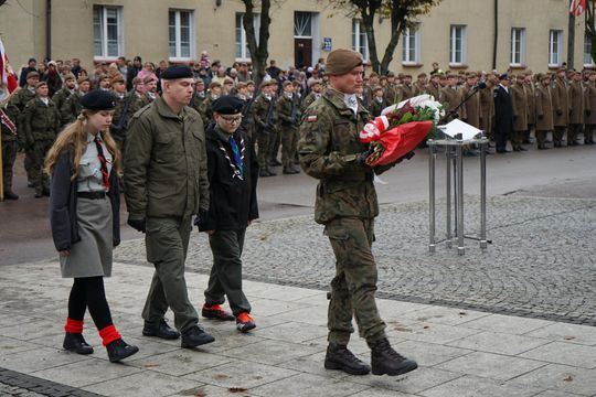 Zdjęcie z uroczystości niepodległościowych w Ciechanowie