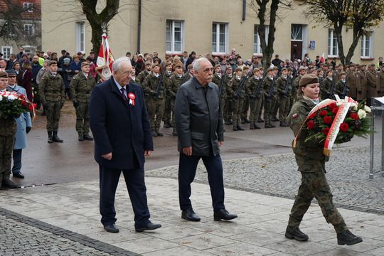 Zdjęcie z uroczystości niepodległościowych w Ciechanowie