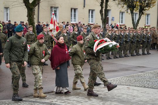 Zdjęcie z uroczystości niepodległościowych w Ciechanowie