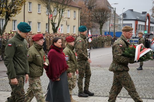 Zdjęcie z uroczystości niepodległościowych w Ciechanowie