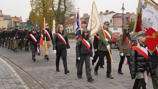 Zdjęcia z uroczystości 11 listopada w Raciążu