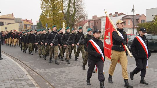 Zdjęcia z uroczystości 11 listopada w Raciążu