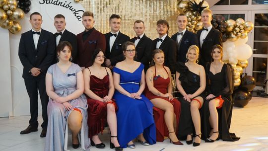 Studniówkowicze z "dwójki"